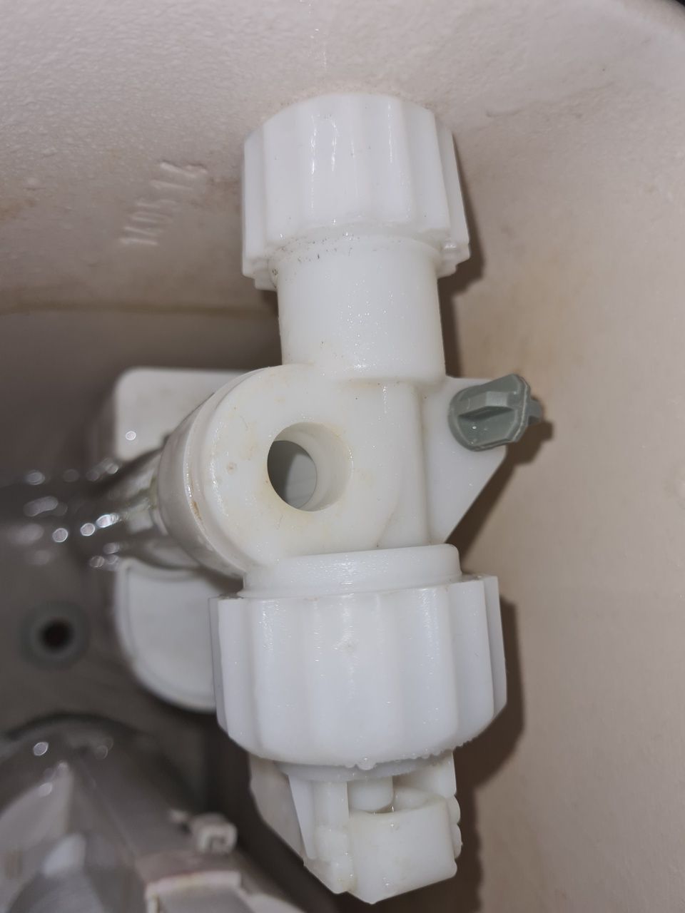 Sanitär Toilette, Schwimmer im Spülkasten; Austausch MyHammer